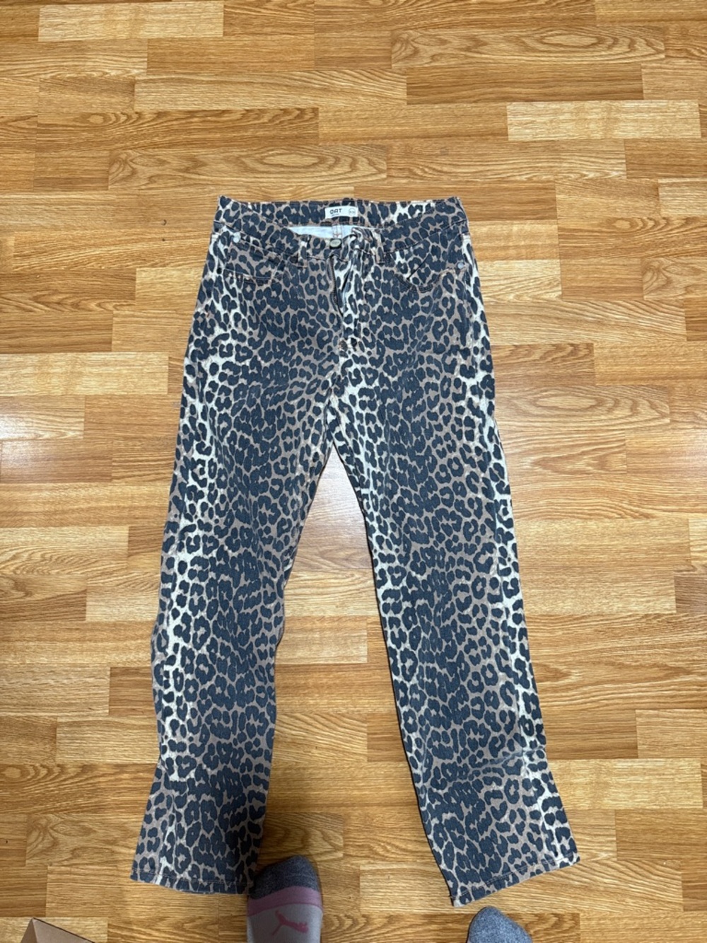 Animal print jeans
